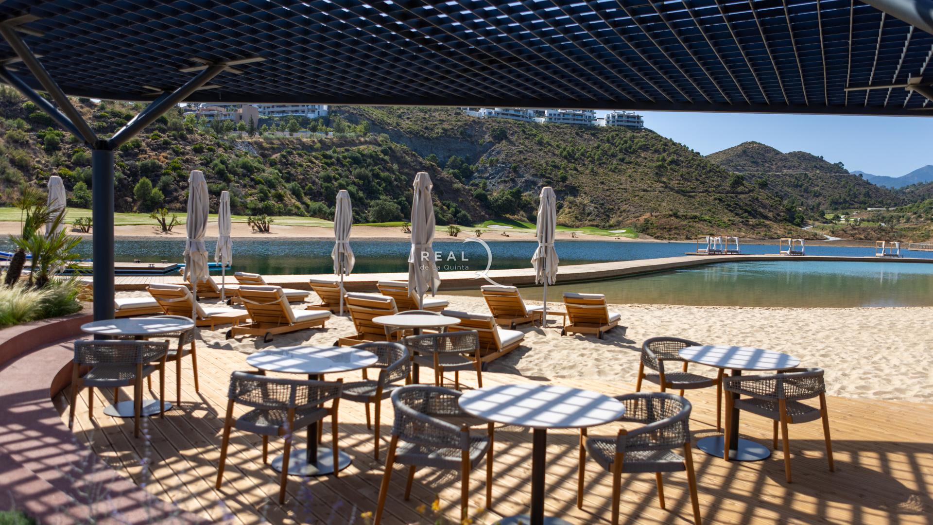 Beach - El Lago Club