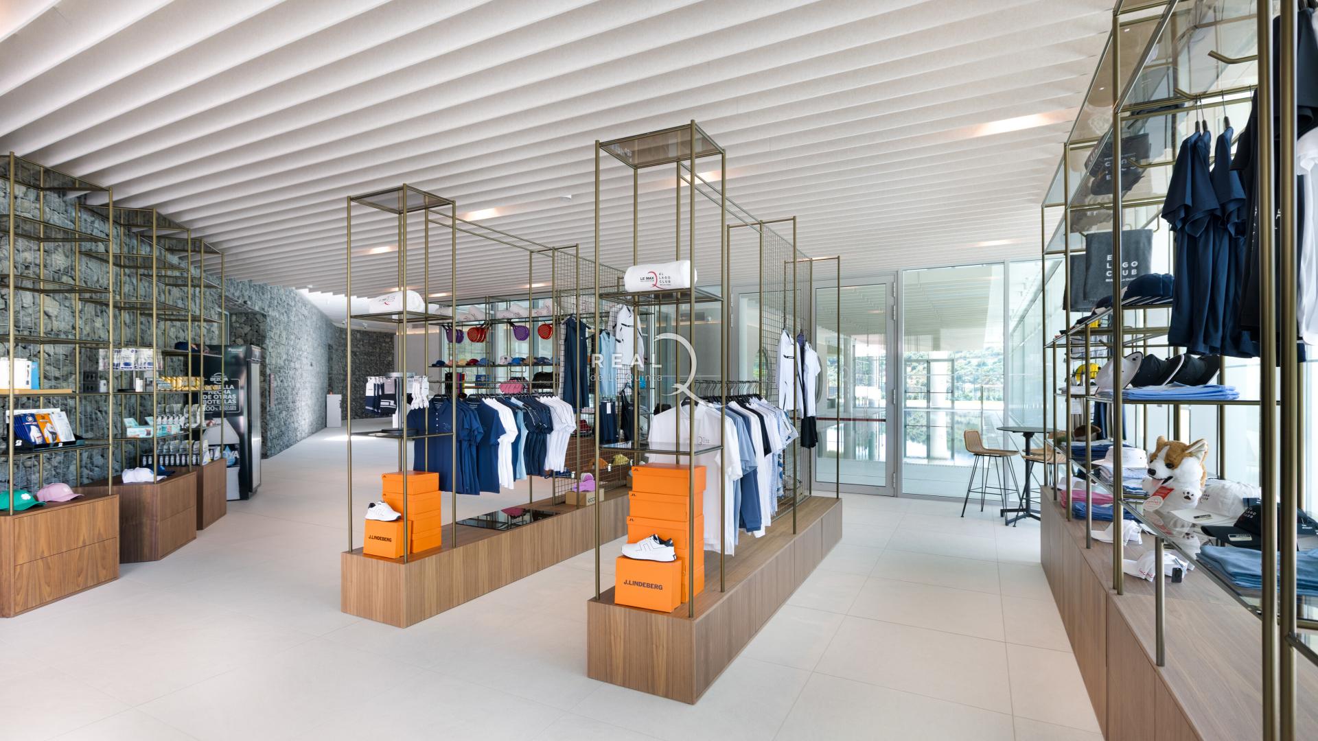 Shop - El Lago Club