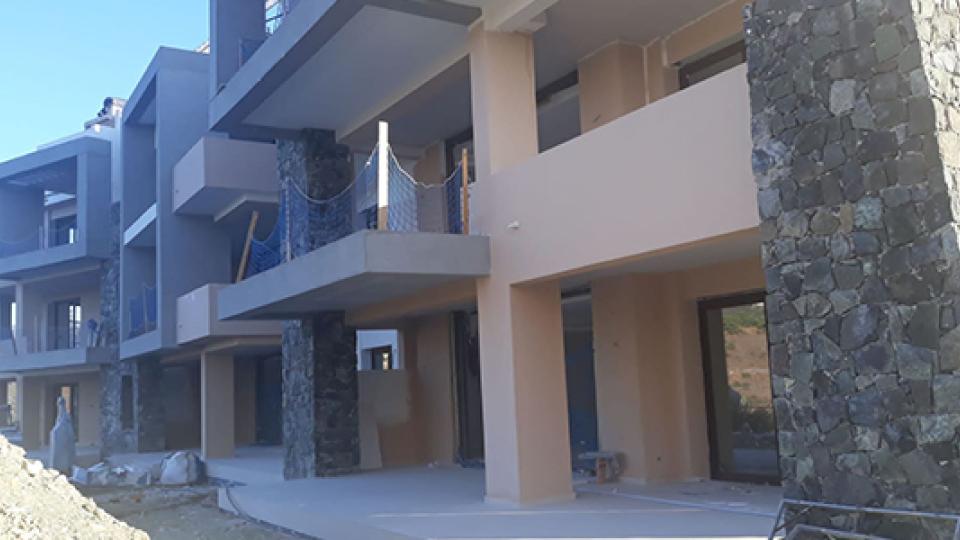 olivos block 10 garden apartments