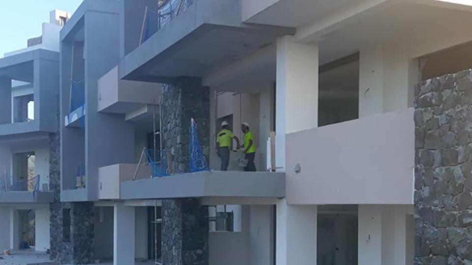 olivos phase III side view