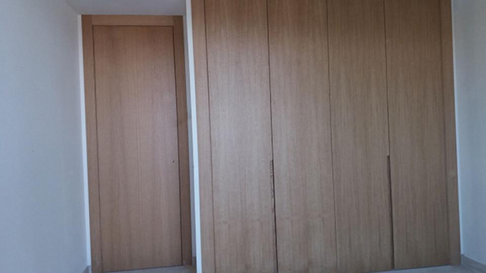 Stylish wardrobes in Block 10