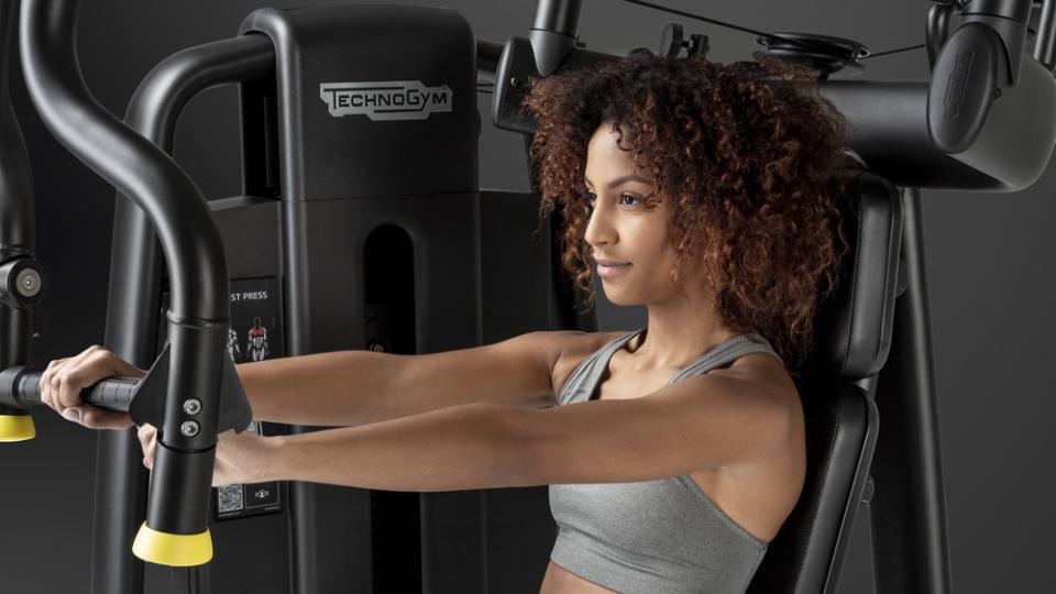 girl working out